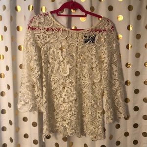 Ivory lace top with slight bell sleeves size small